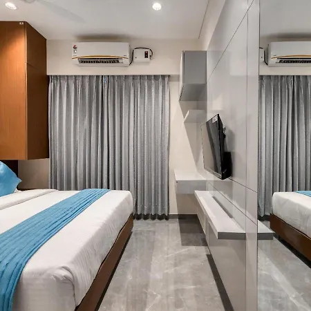 J Square Inn Coimbatore Exterior photo