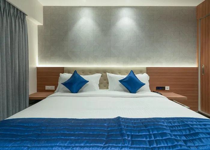J Square Inn